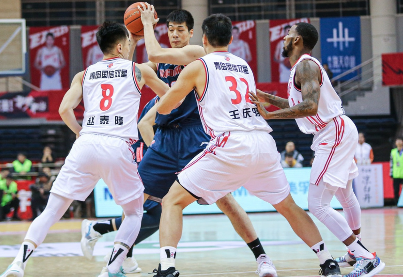 爱游戏电竞-包含新疆豪取三连胜,势不可挡的强队的词条