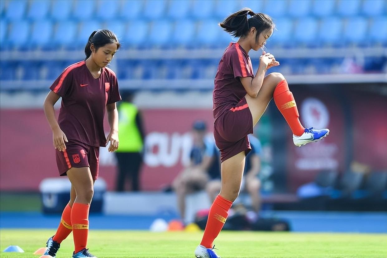 爱游戏官方-包含战况回顾:女足选手精湛技艺,轻松击败对手的词条