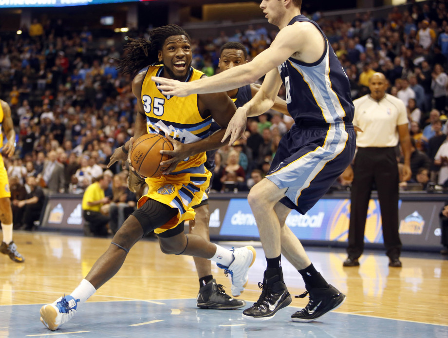 爱游戏网页版入口-雄鹿豪取七连胜，灰熊大胜掘金的简单介绍