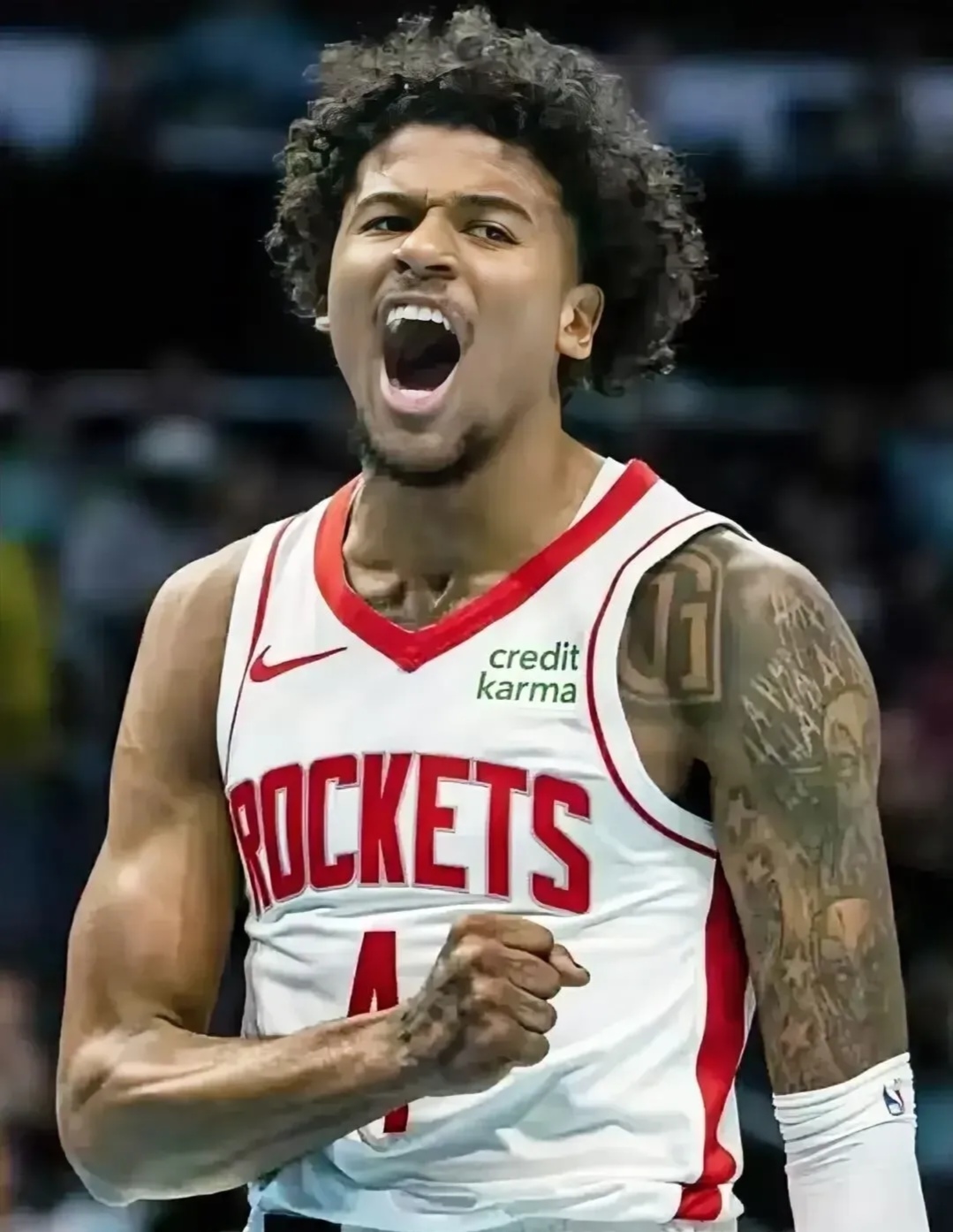 爱游戏官网入口-火箭击败雄鹿，取得六连胜