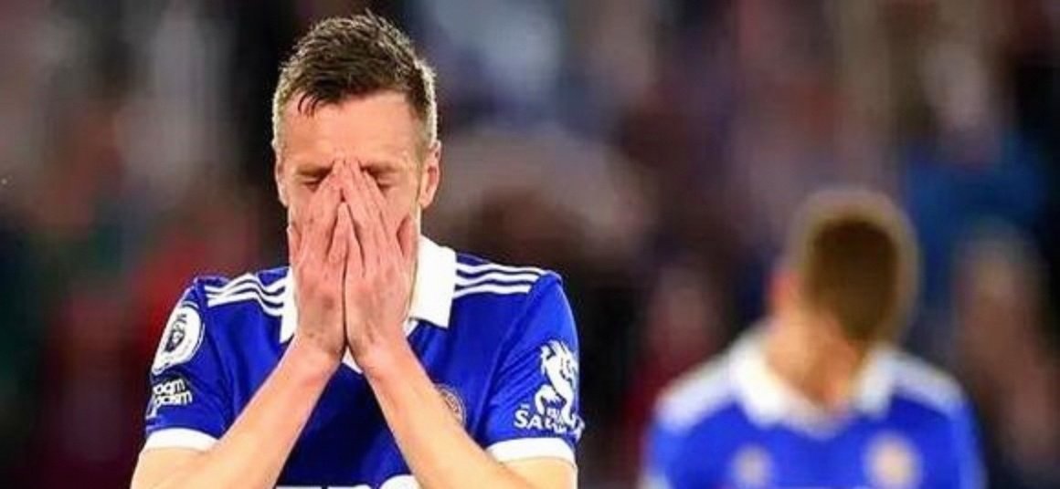 爱游戏网址-狼队客场不敌，保级形势日益严峻的简单介绍