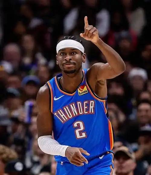 爱游戏中国官网-雄狮力克篮网，维持连胜势头紧追西部前列的简单介绍