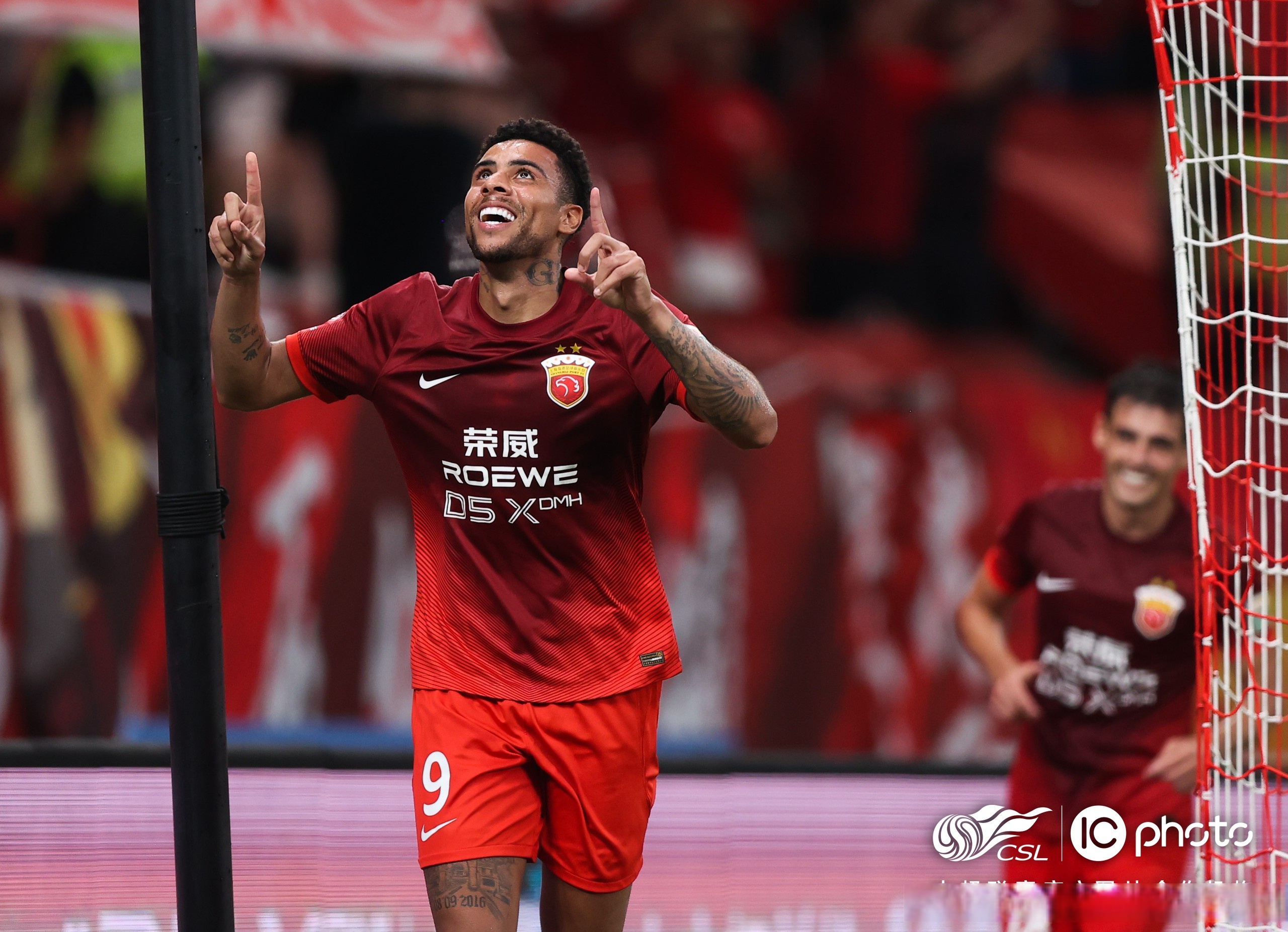 爱游戏官网入口-超级替补建功，利物浦夺得胜利